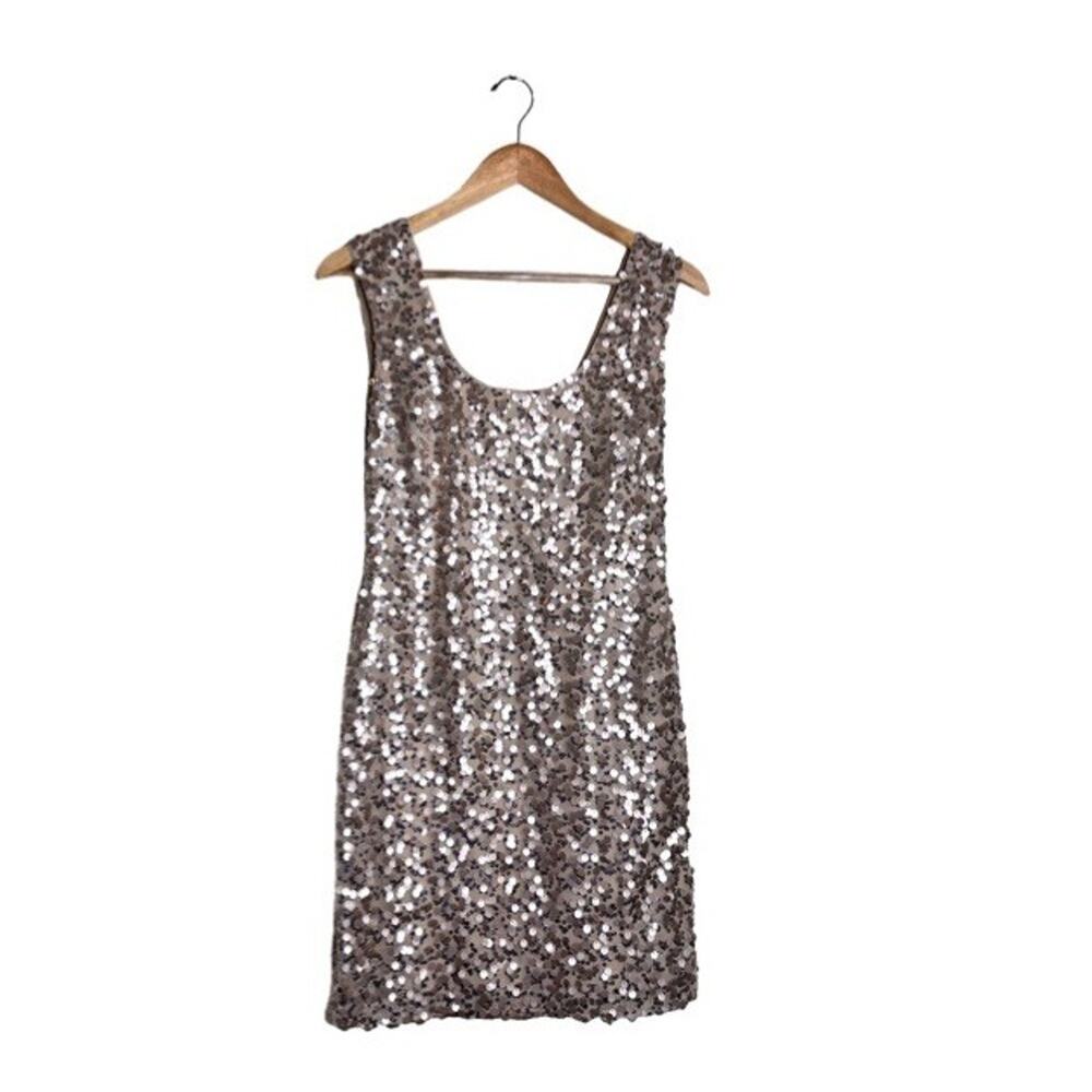 Guess Sleeveless Dress Champagne Gold Size 10 Sequins Sparkling Elegant Club
